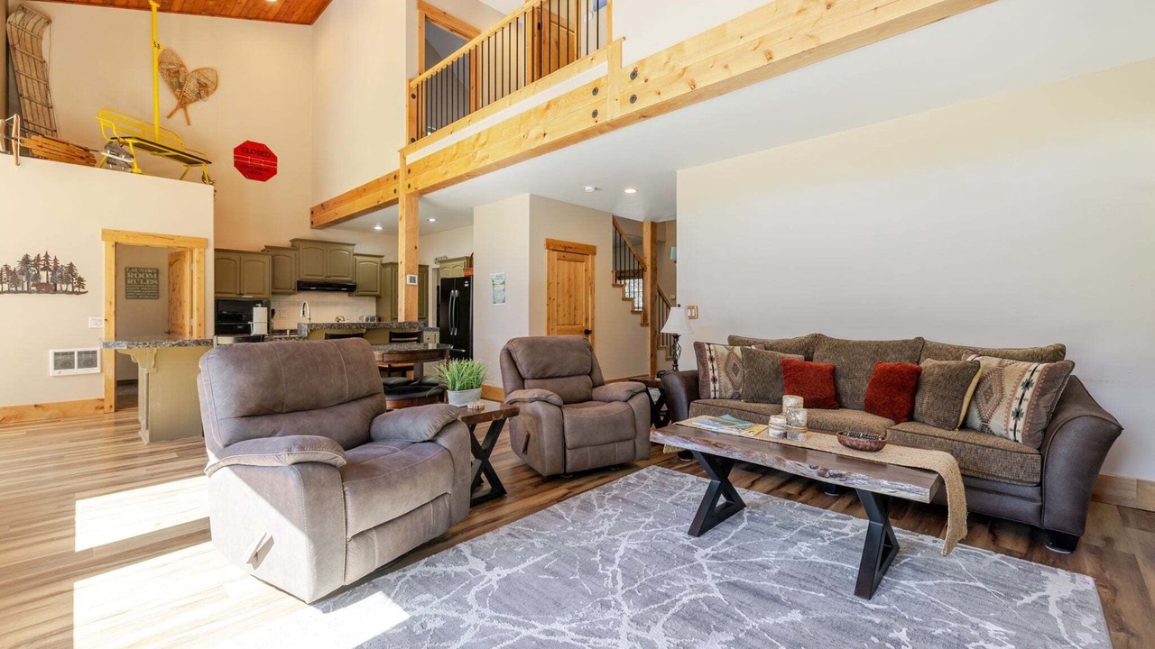 Photo of Livingroom in Three Rivers