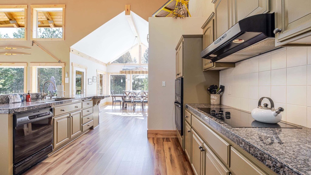 Photo of Kitchen in Three Rivers
