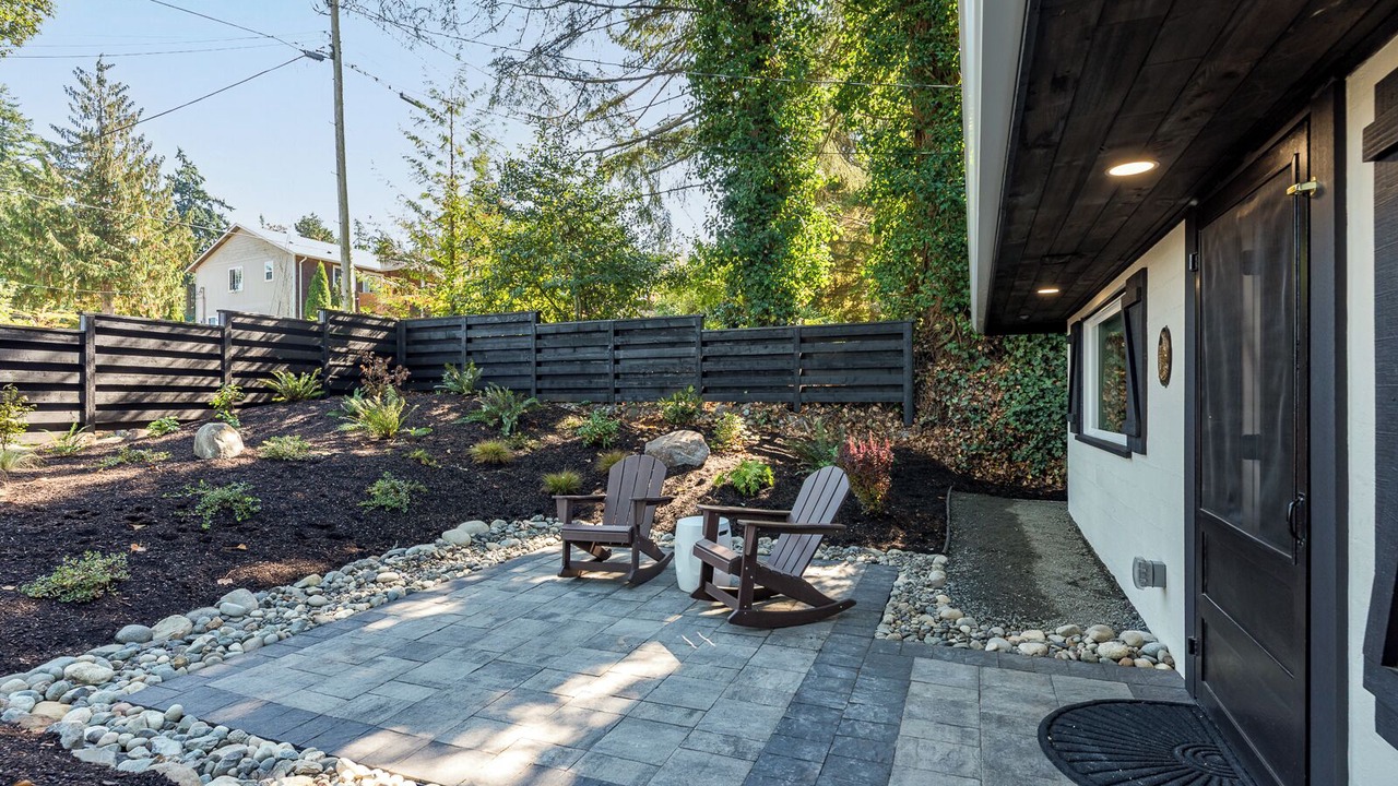 Photo of Patio Balcony in Camano Island