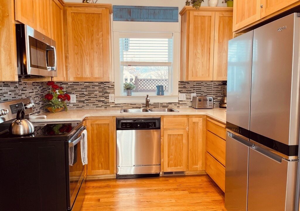 Photo of Kitchen in Siskiyou-Hargadine Historic District