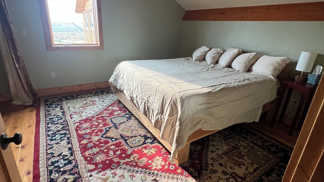 Photo of Bedroom in West Yellowstone