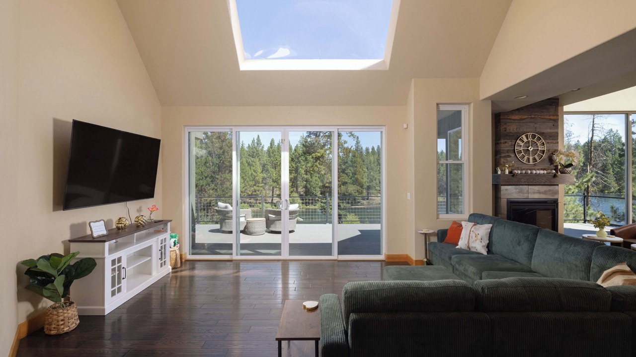 Photo of Bedroom in Deschutes River Woods