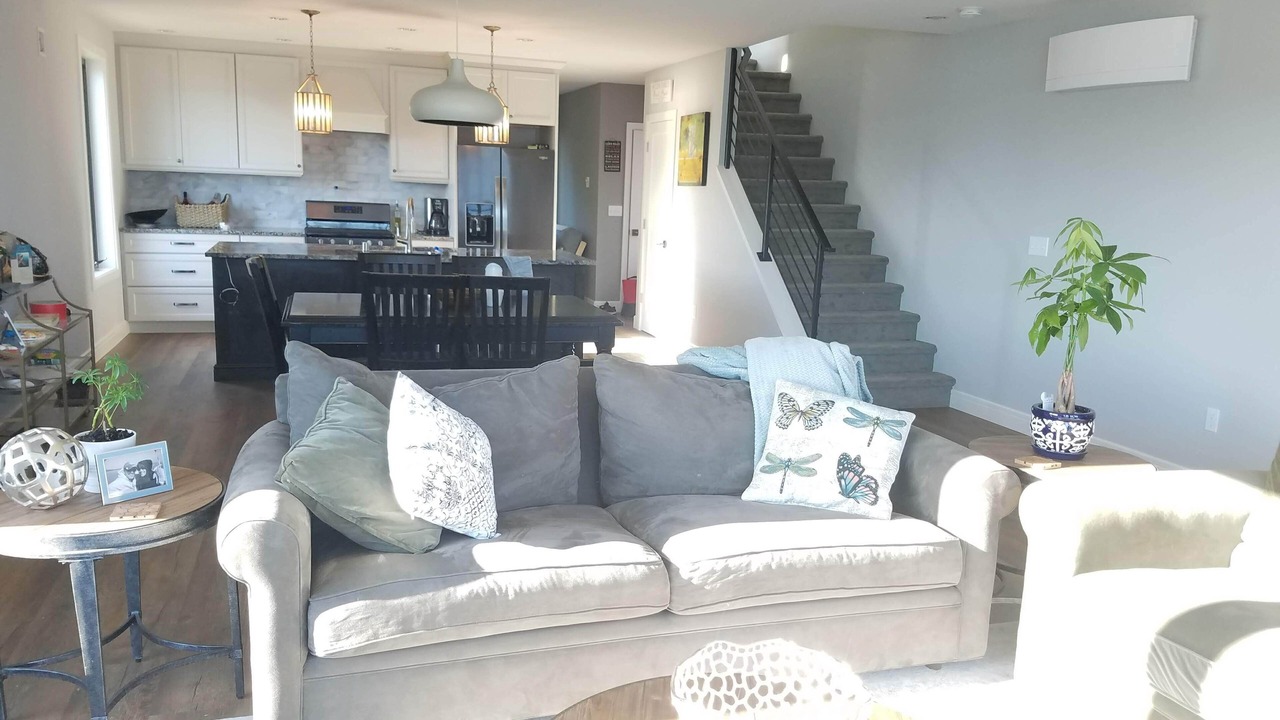 Photo of Livingroom in Adelma Beach