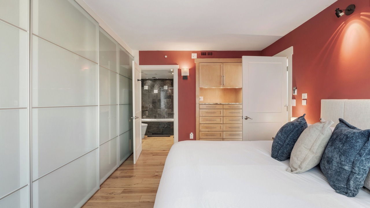 Photo of Bedroom in Downtown Seattle