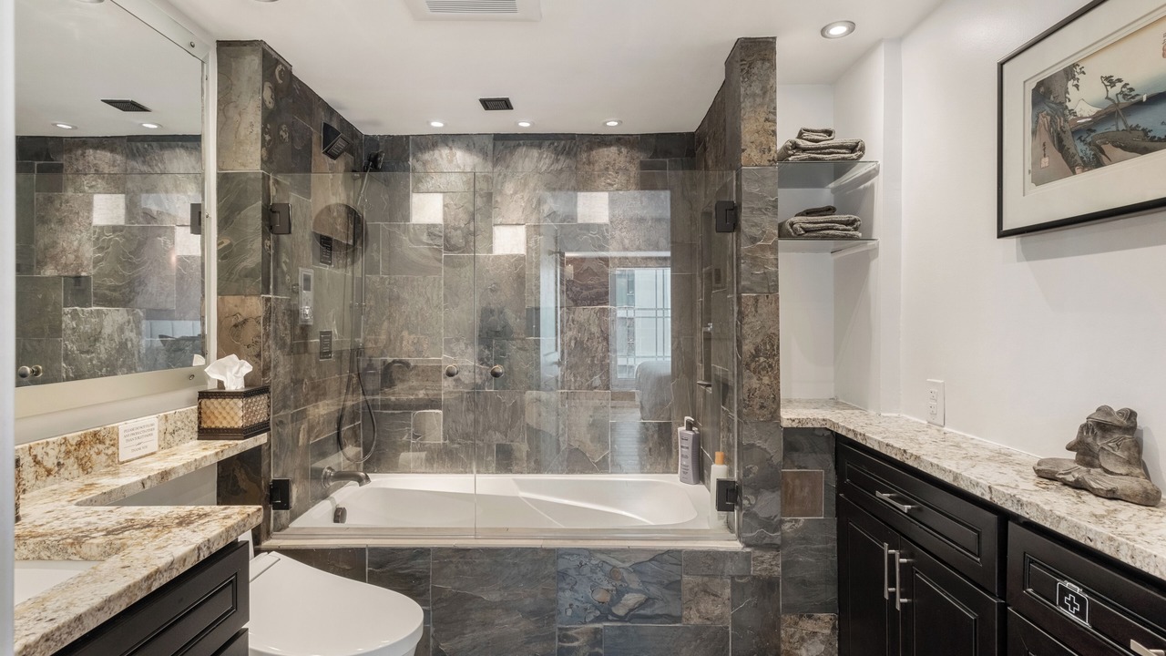 Photo of Bathroom in Downtown Seattle