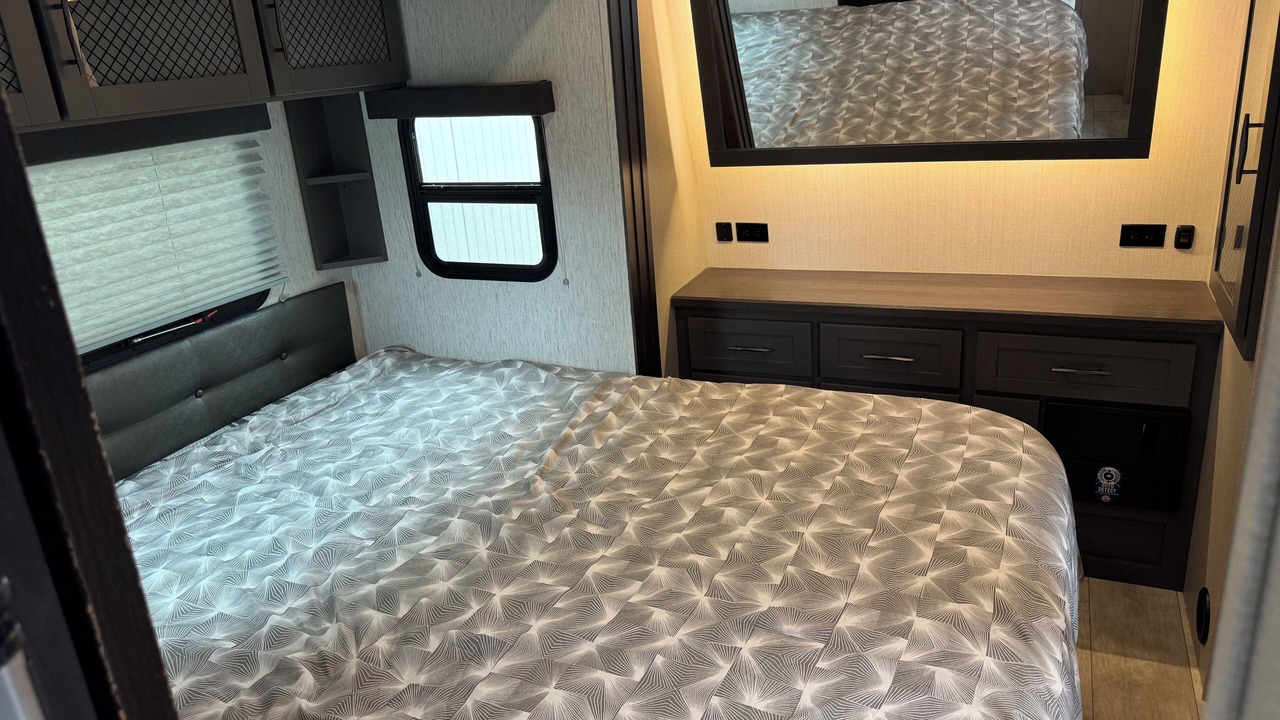 Photo of Bedroom in West Stayton