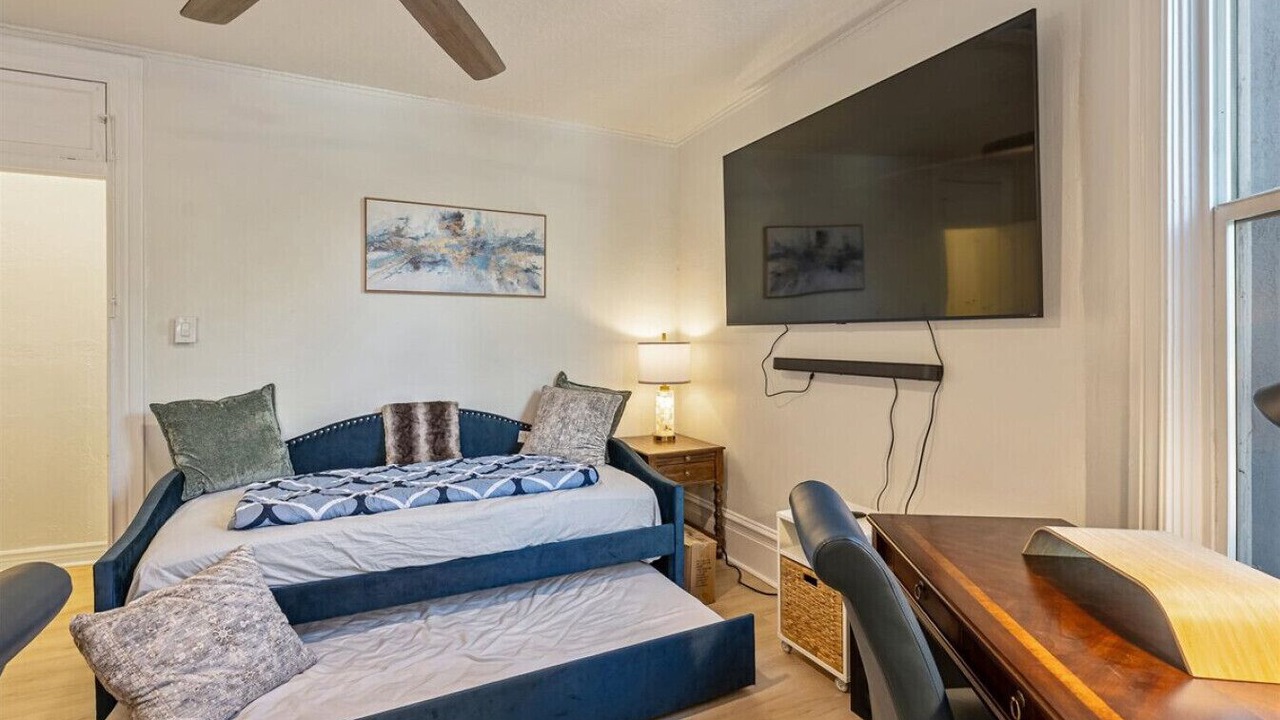 Photo of Bedroom in Lower Avenues