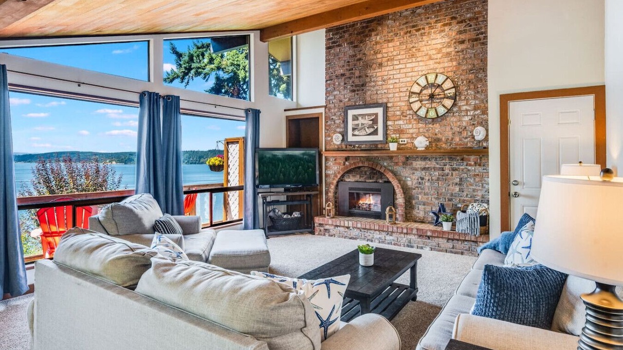 Photo of Bedroom in Poulsbo