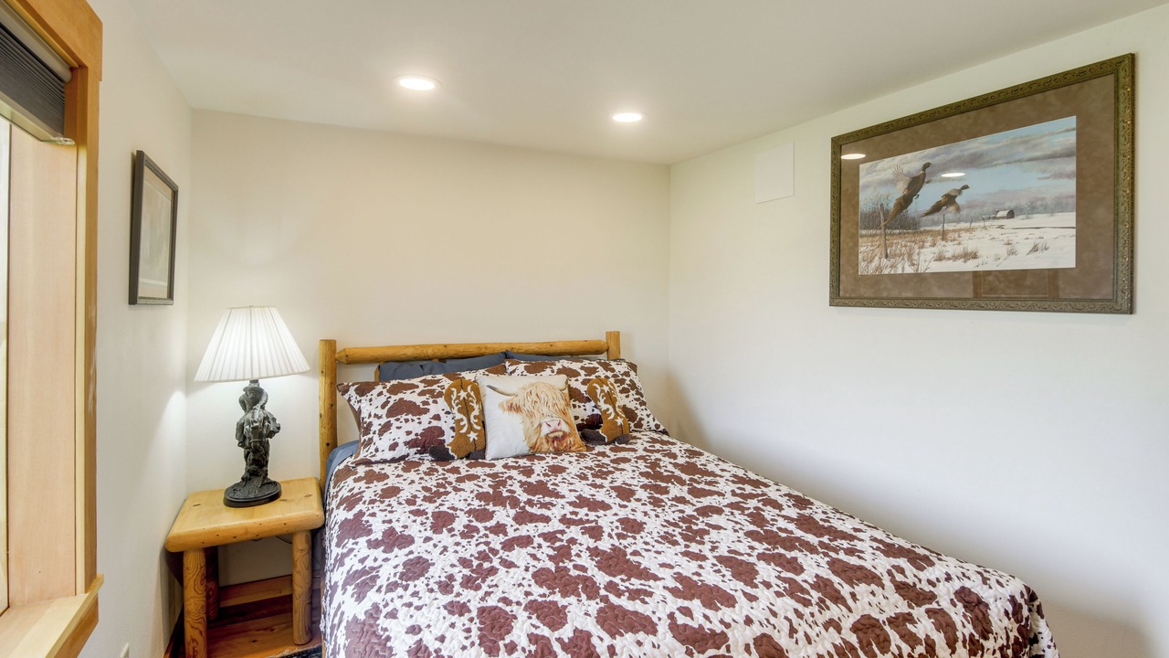 Photo of Bedroom in Ririe