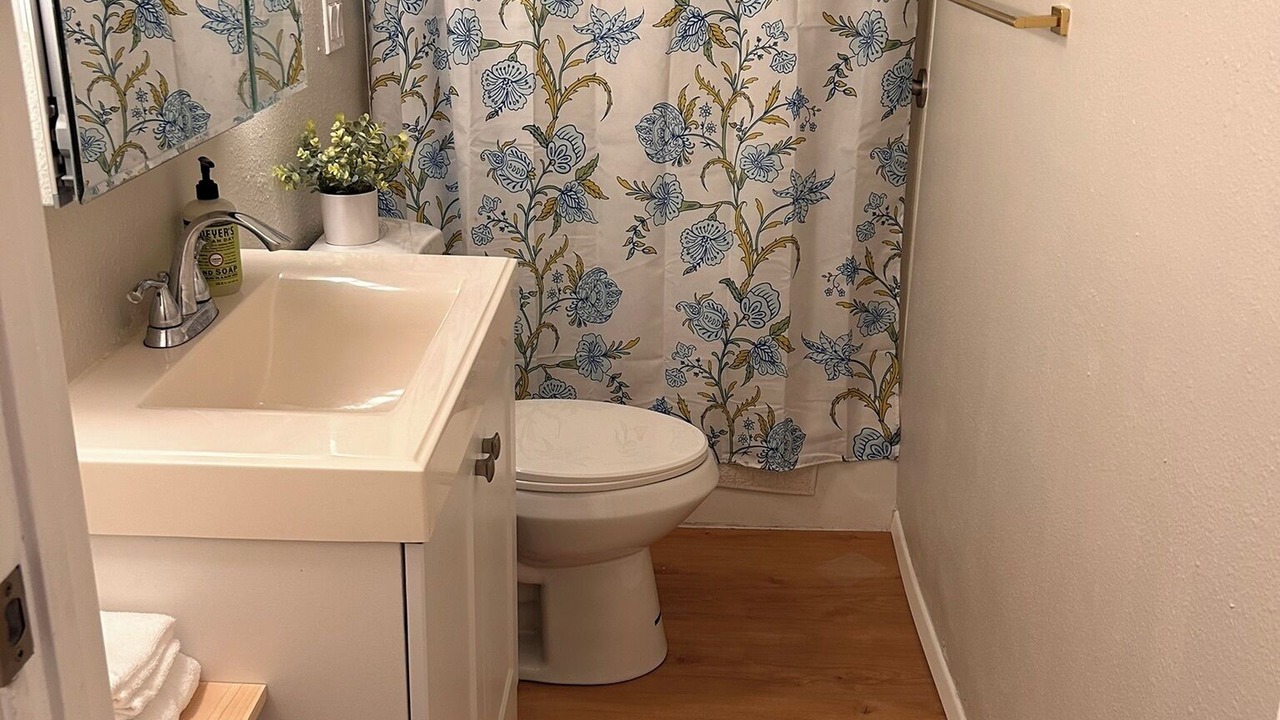 Photo of Bathroom in West End