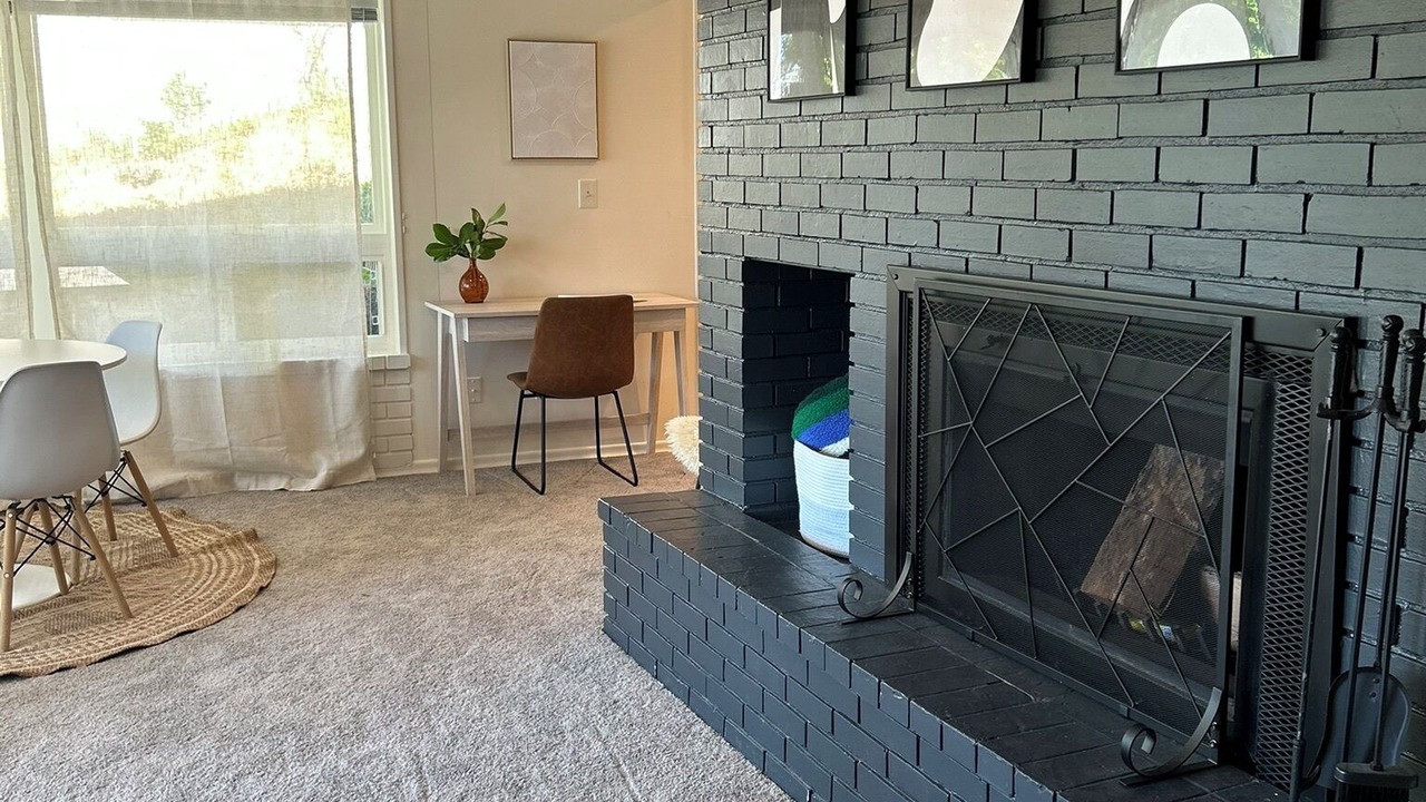 Photo of Livingroom in West End