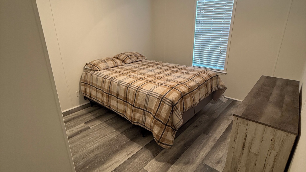 Photo of Bedroom in Utica