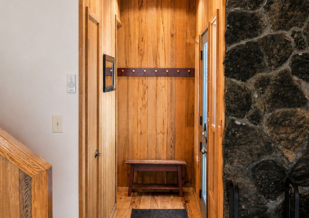 Photo of Livingroom in Black Butte Ranch