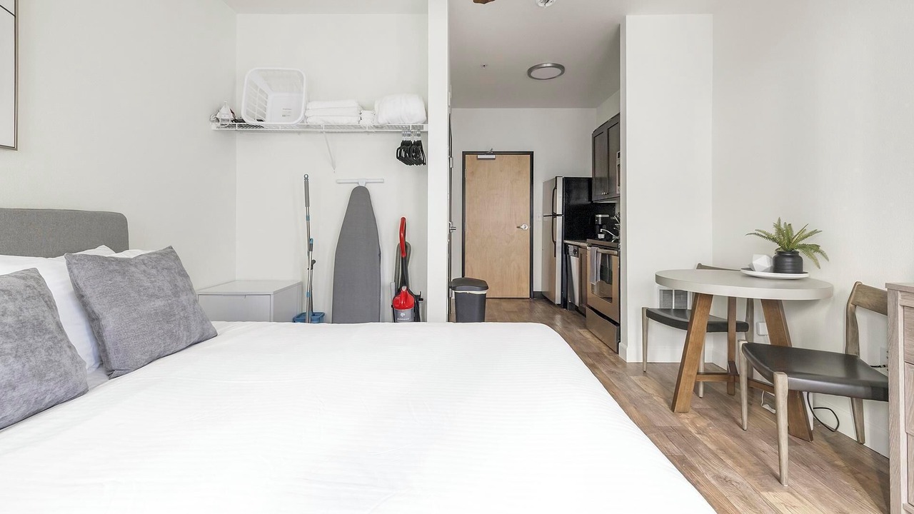 Photo of Bedroom in Pearl District