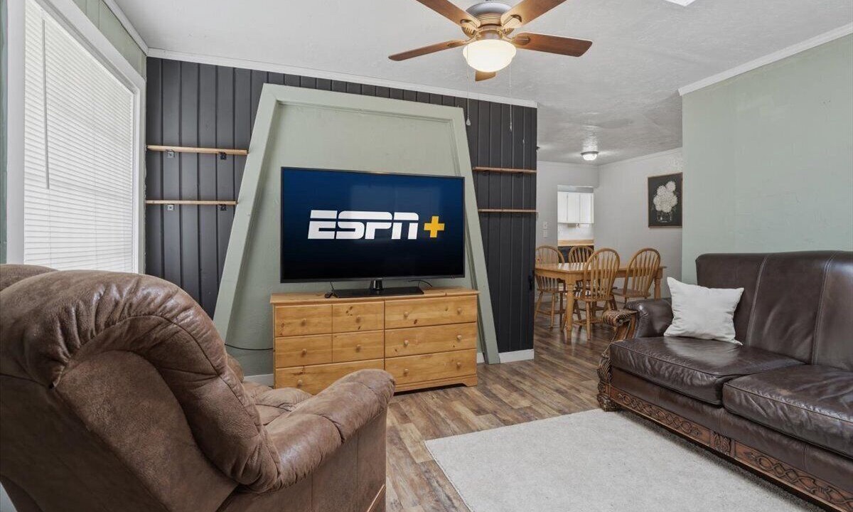Photo of Livingroom in Mountain Home