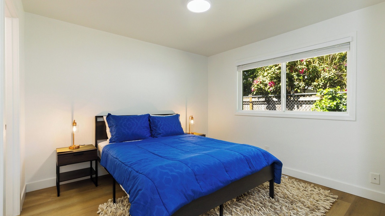 Photo of Bedroom in Lake Hills