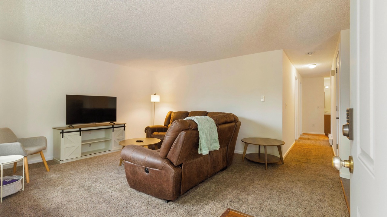 Photo of Livingroom in Picnic Point-North Lynnwood