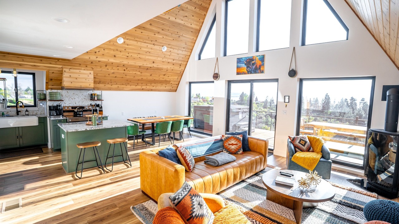 Photo of Livingroom in Chiloquin