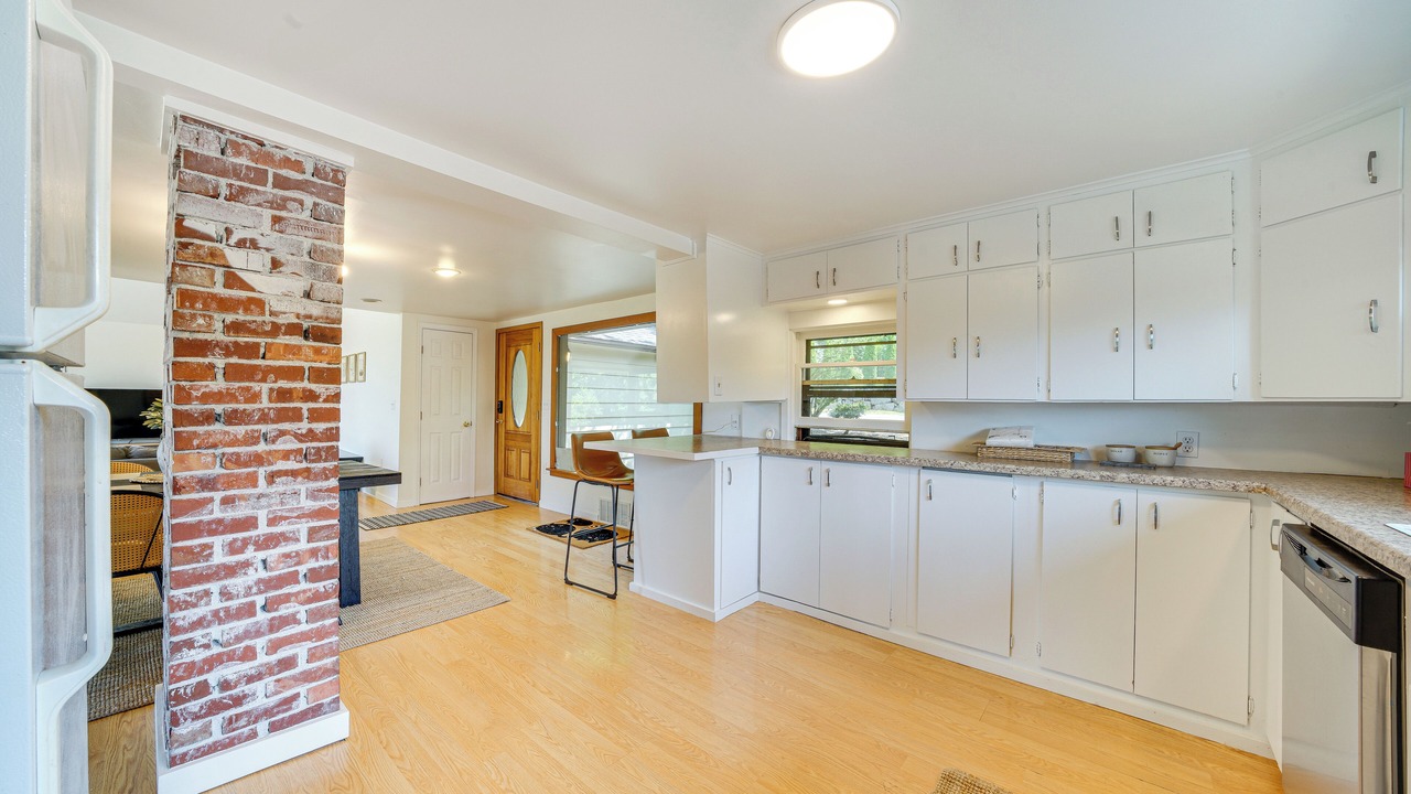 Photo of Kitchen in Lakeview