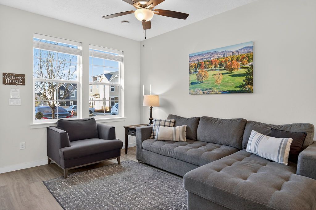 Photo of Livingroom in Southwest Ada County Alliance