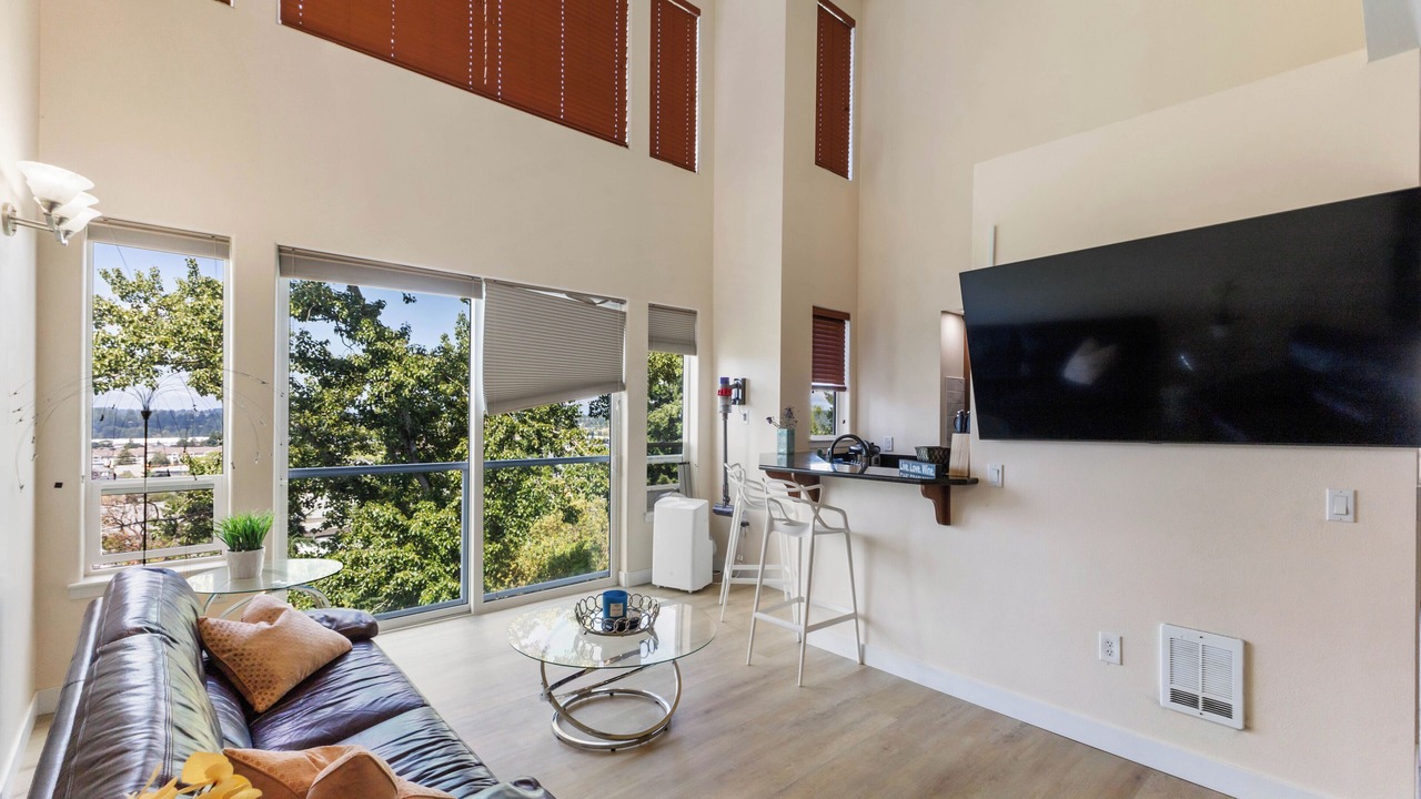 Photo of Livingroom in South Tacoma