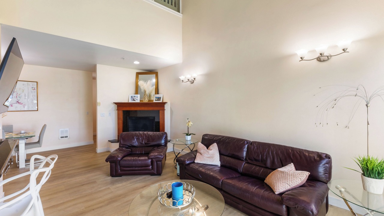 Photo of Livingroom in South Tacoma