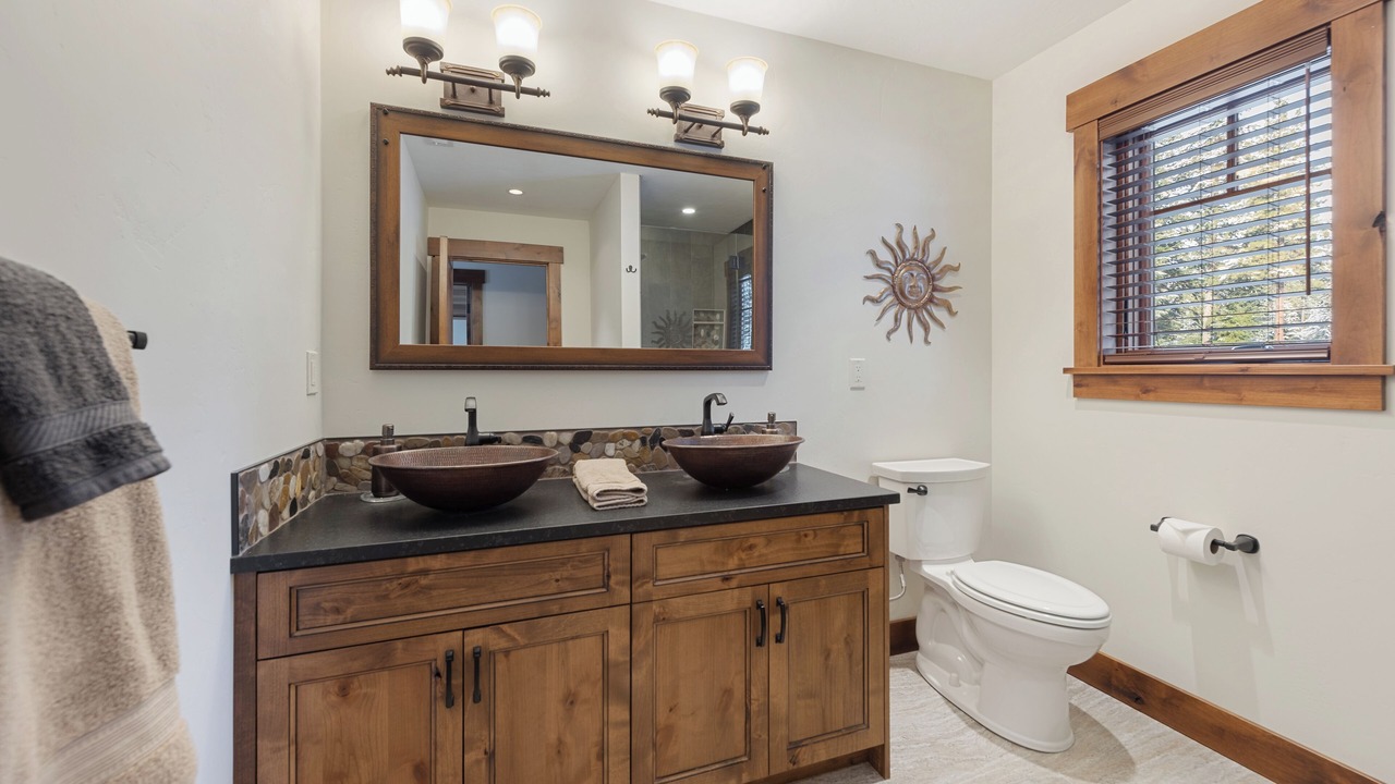 Photo of Bathroom in Cle Elum