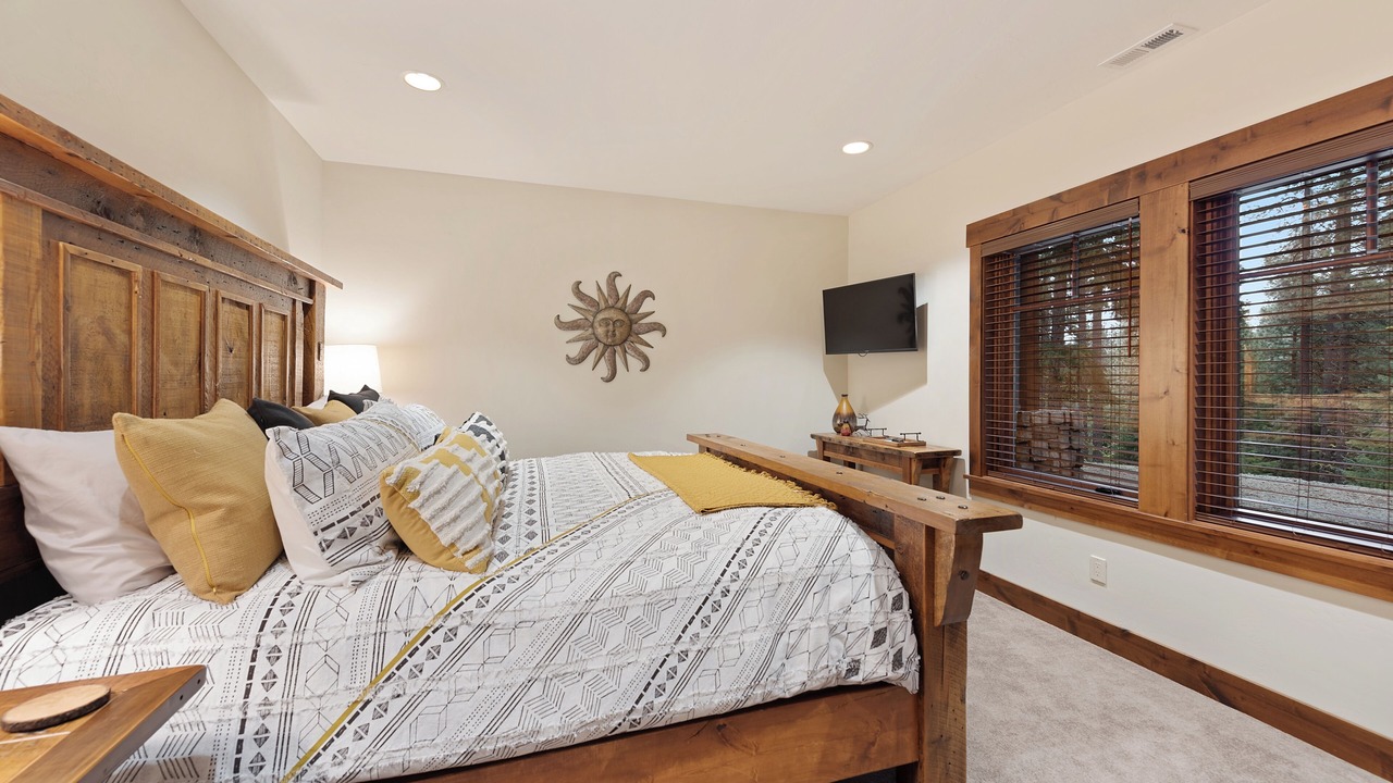 Photo of Bedroom in Cle Elum