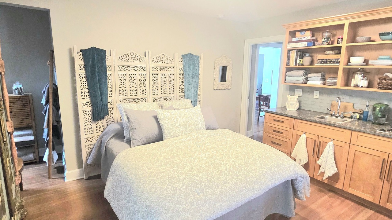 Photo of Bedroom in Ashland