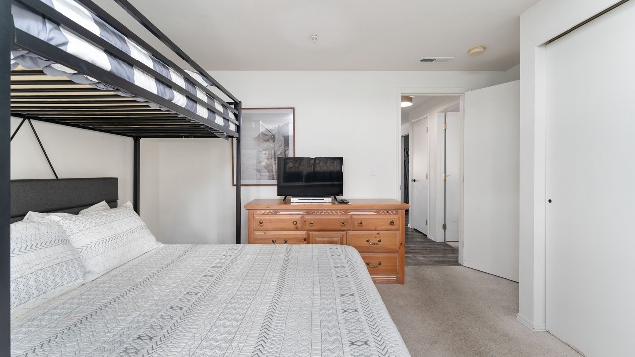 Photo of Bedroom in Chelan