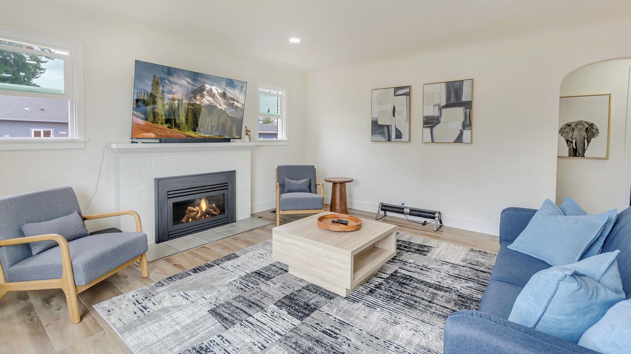 Photo of Livingroom in South Tacoma