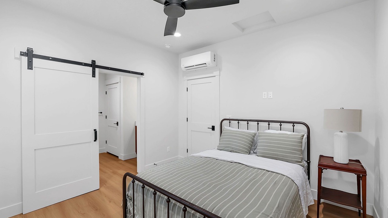 Photo of Bedroom in Donnelly