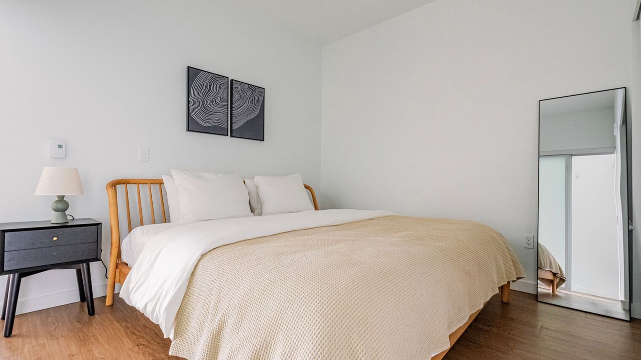 Photo of Bedroom in Downtown