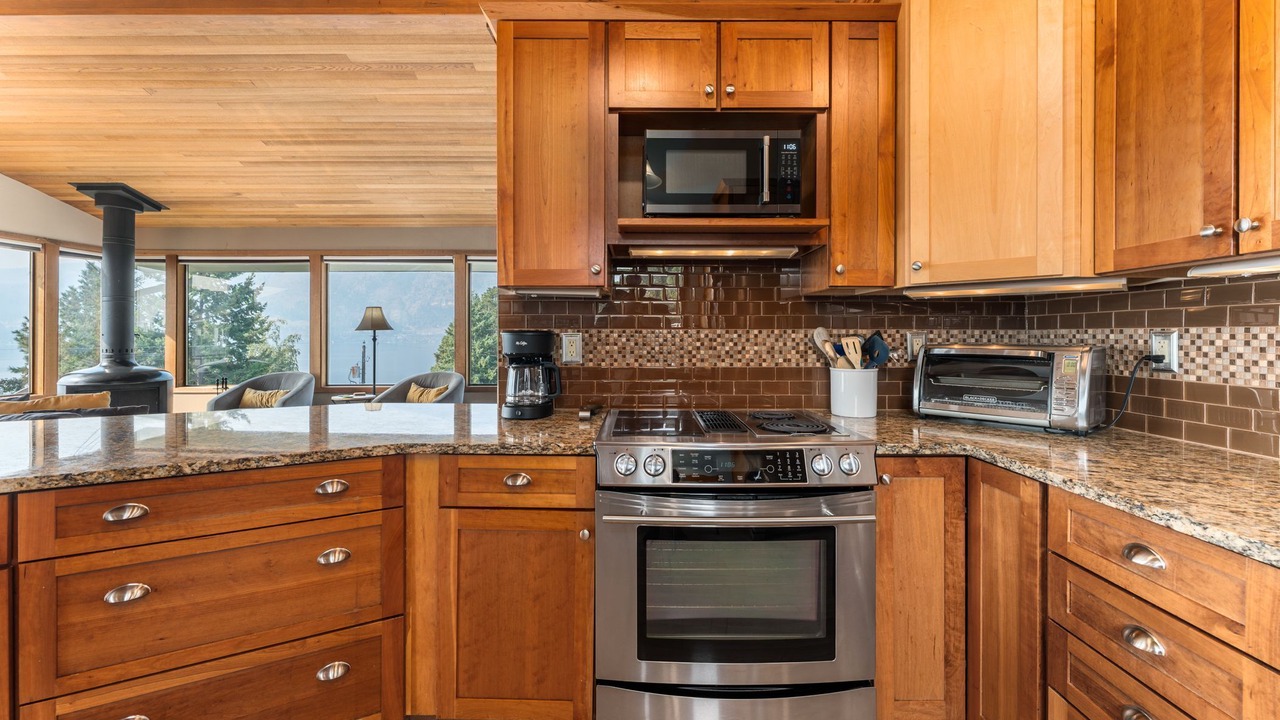 Photo of Kitchen in Willow Point