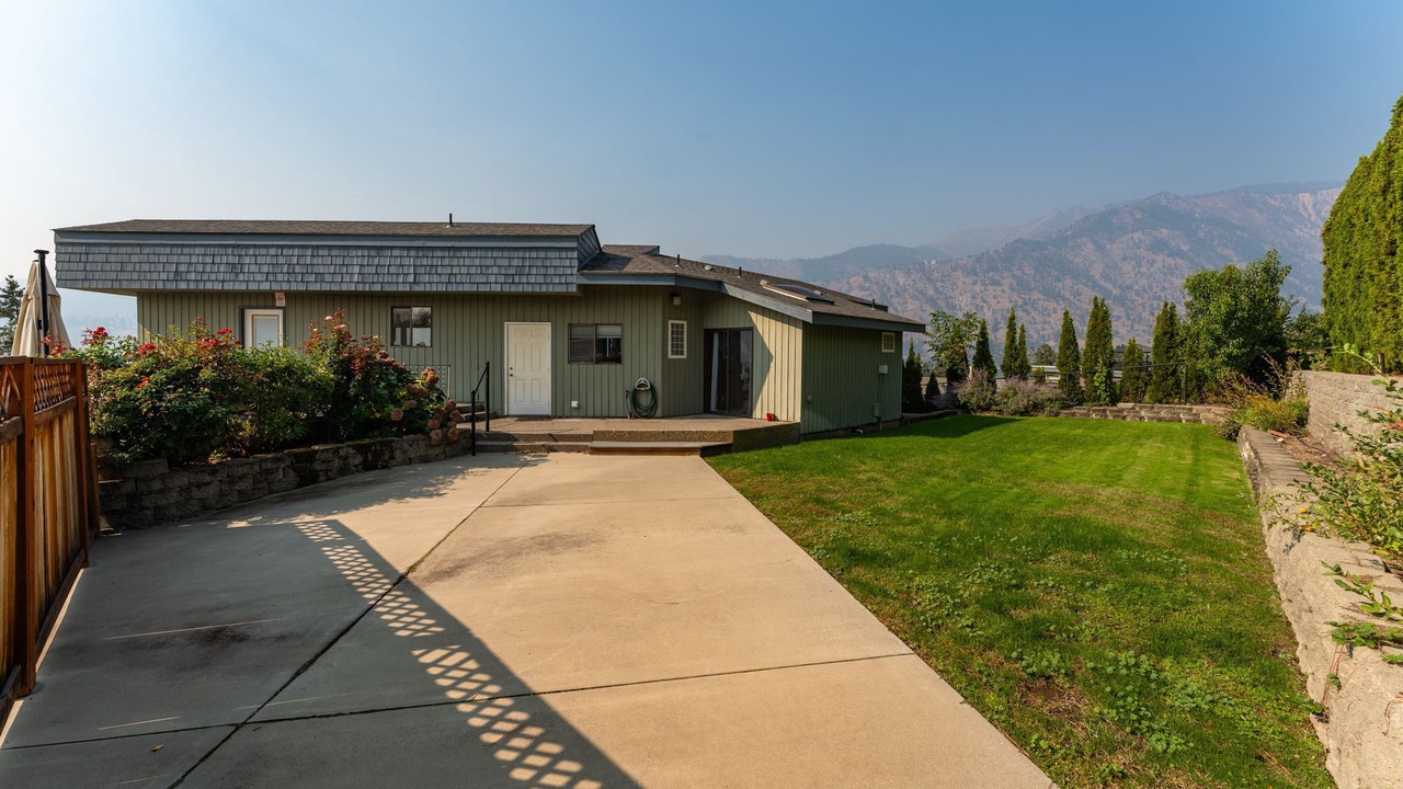 Photo of Outdoor in Willow Point