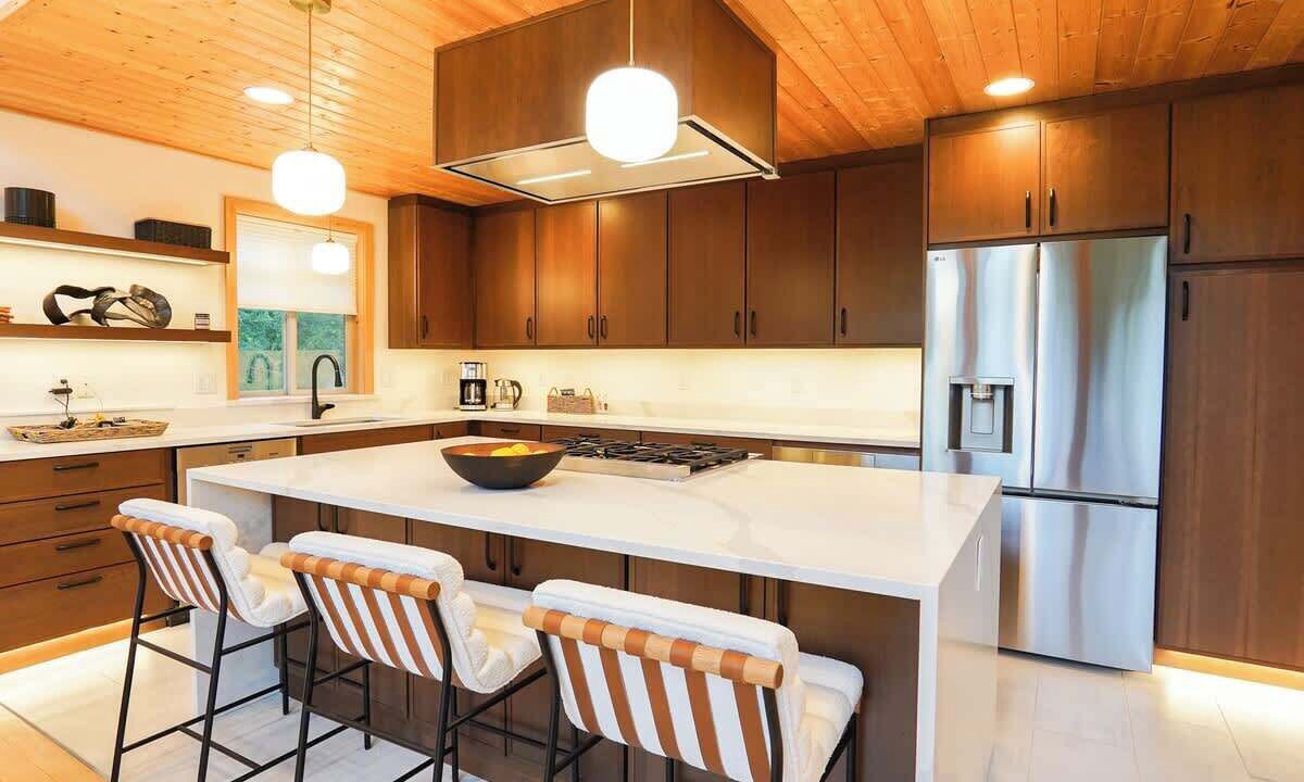 Photo of Kitchen in Glacier