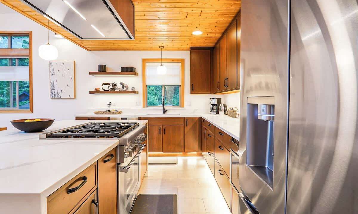 Photo of Kitchen in Glacier