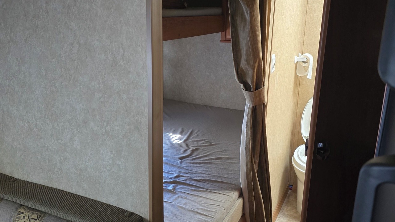 Photo of Bedroom in Lakewood