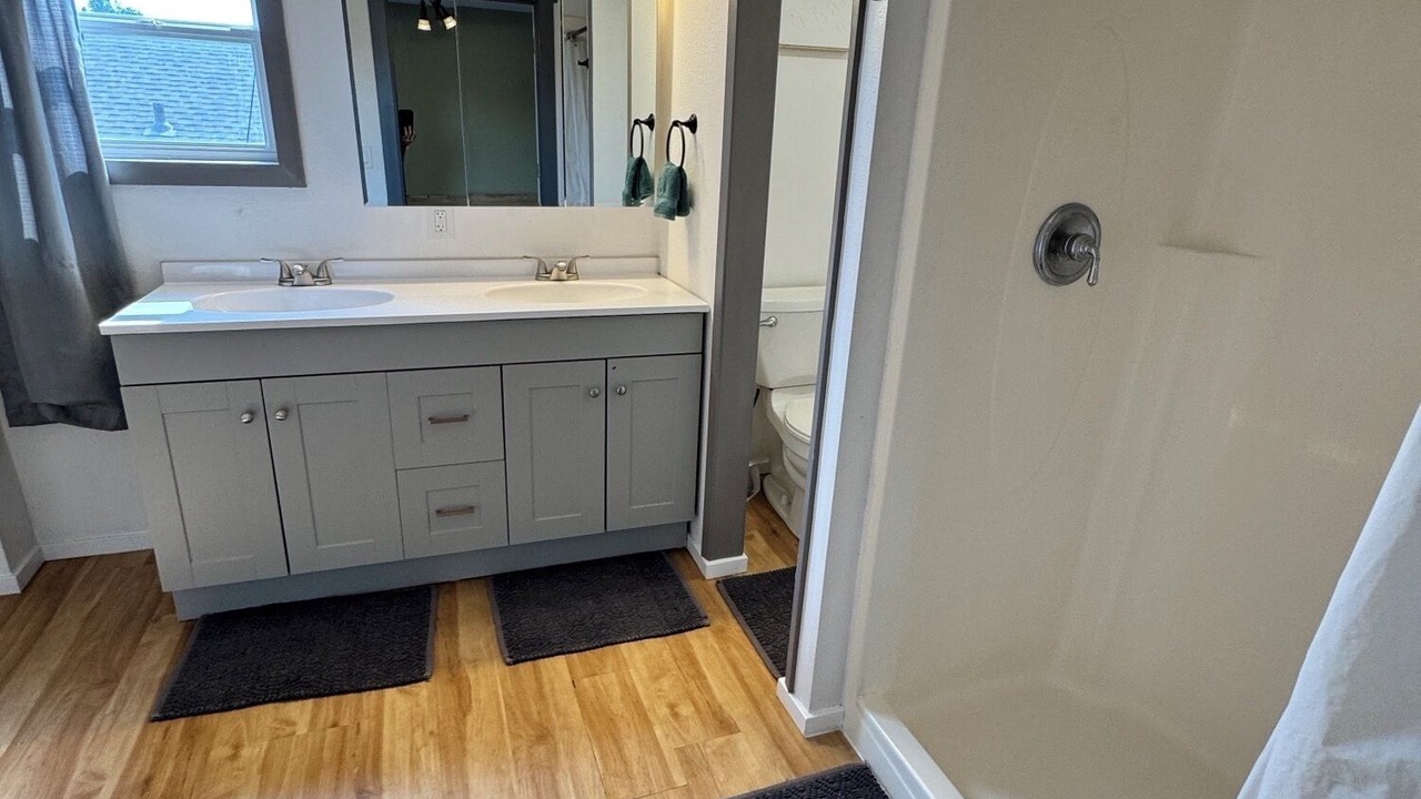 Photo of Bathroom in Sumner