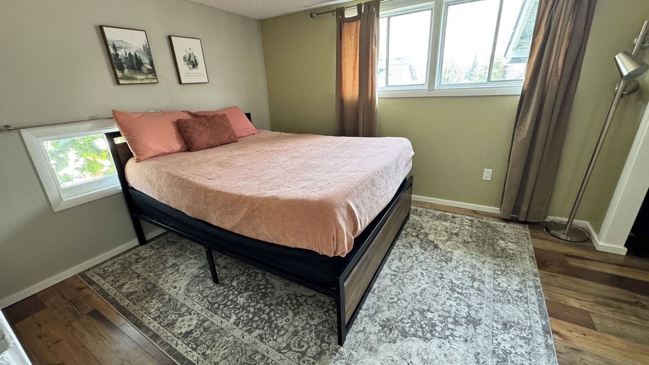Photo of Bedroom in Sumner