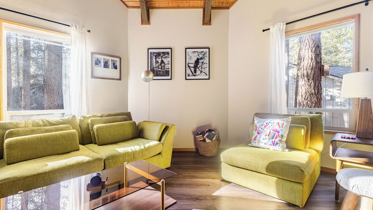 Photo of Livingroom in Sunriver