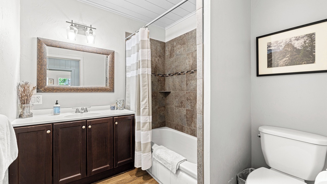 Photo of Bathroom in Riggins
