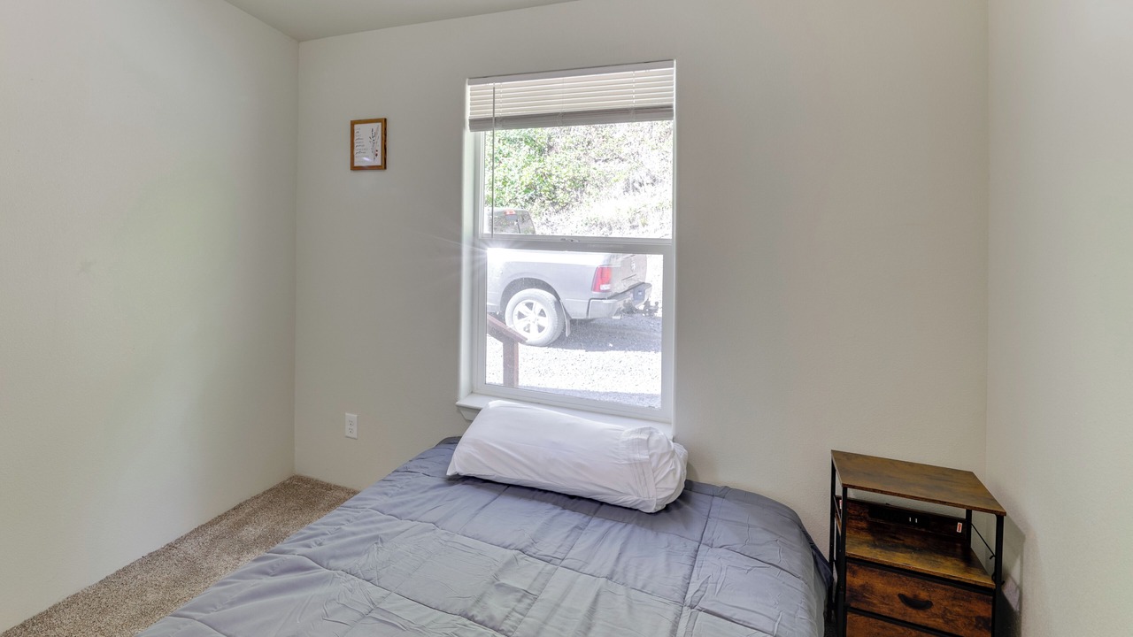 Photo of Bedroom in Ahsahka