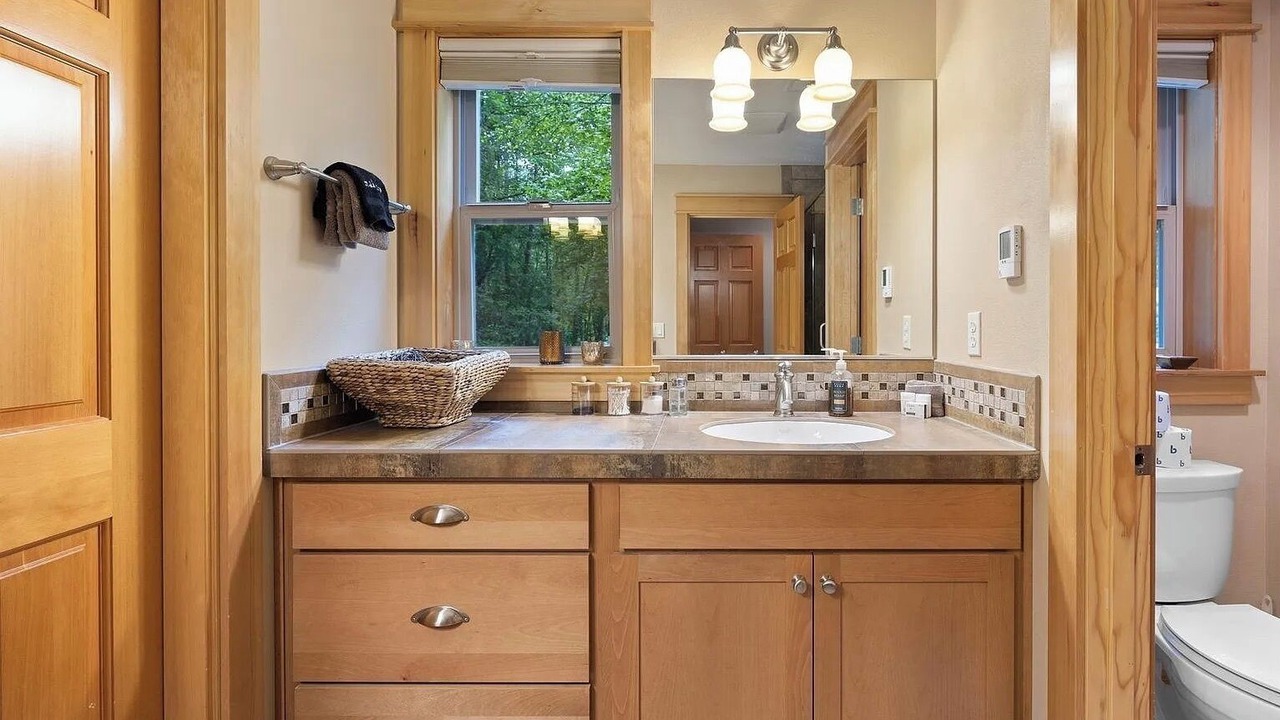 Photo of Bathroom in Welches