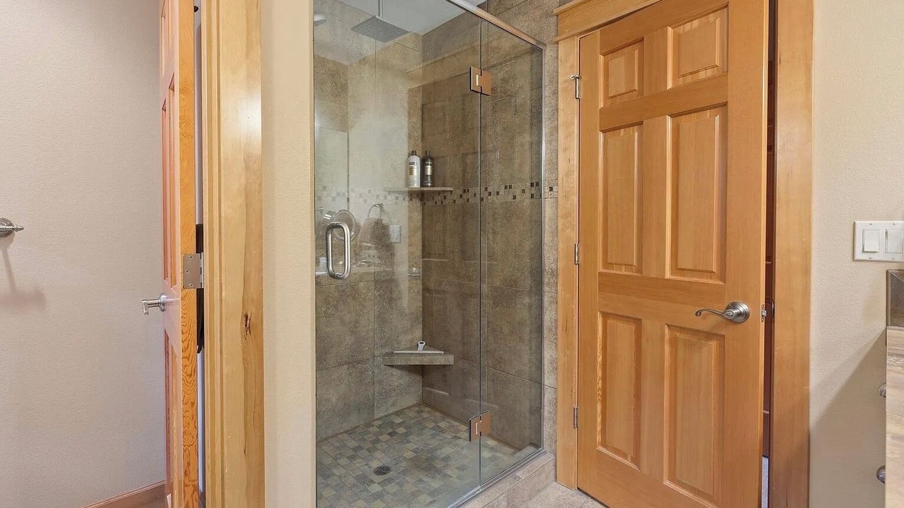 Photo of Bathroom in Welches
