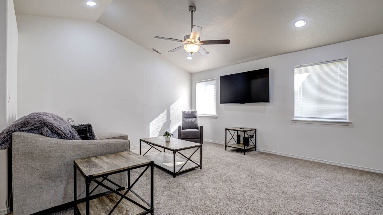 Photo of Livingroom in South Richland