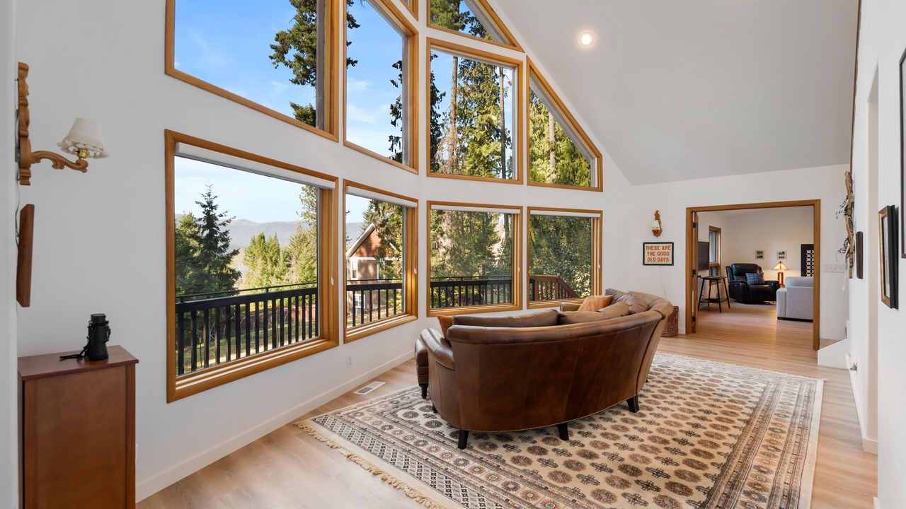 Photo of Livingroom in Sagle