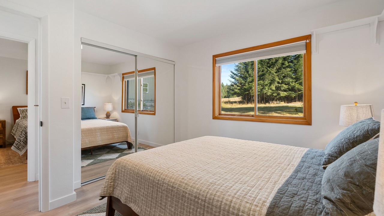 Photo of Bedroom in Sagle