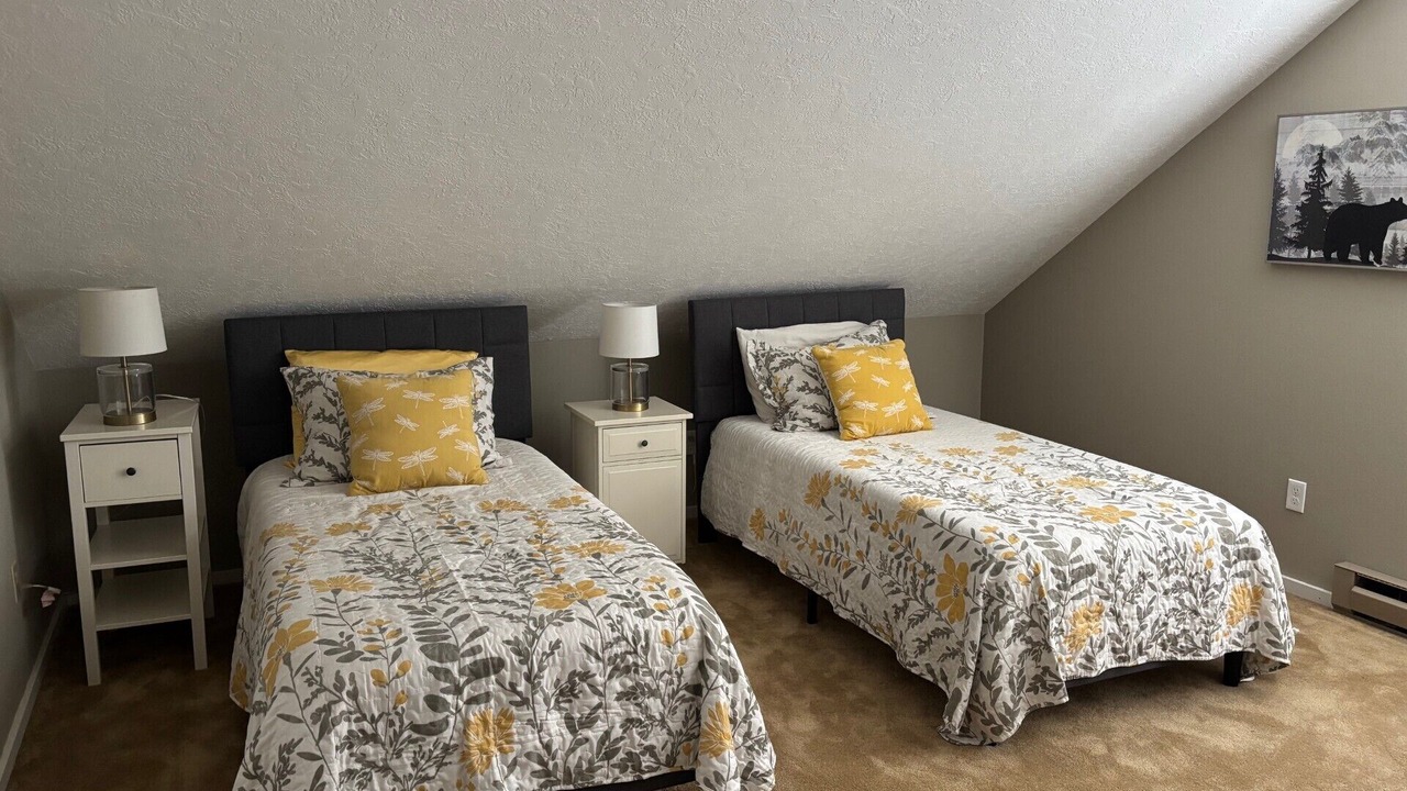 Photo of Bedroom in Sisters