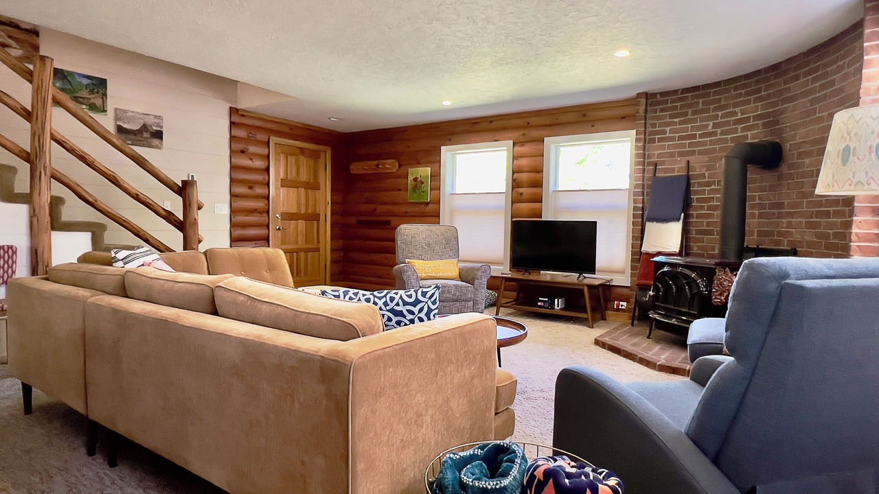 Photo of Livingroom in Sisters